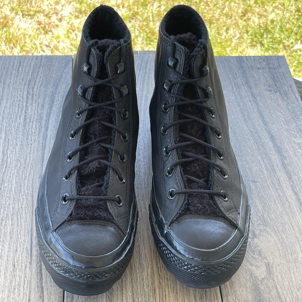 Converse Chuck Taylor All Star Shoes Womens Size 10 Leather Faux Fur Winter Warm - Picture 2 of 14